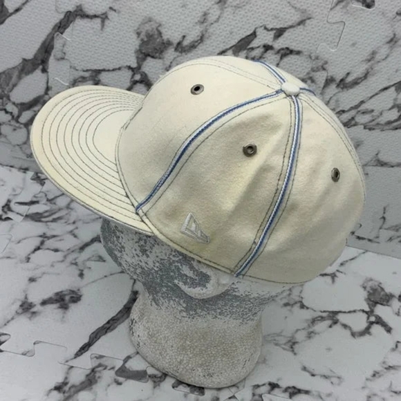 Men's New Era Cap Vintage Off White | Sky Blue 59Fifty Hat NWT - Picture 2 of 6